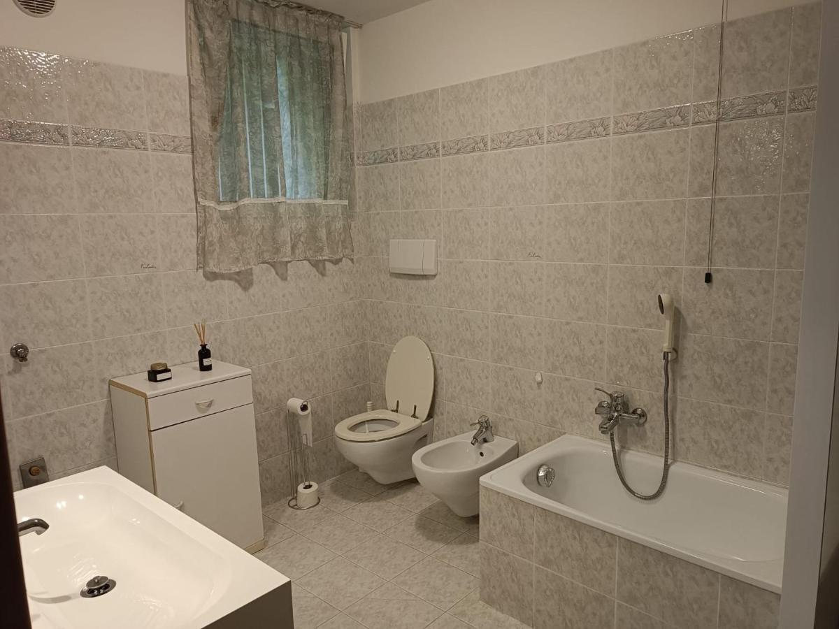 Casa Vacanze Lavanda & Rosmarino Telve Exteriör bild